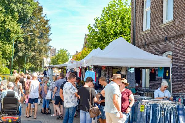 Vakantiejaarmarkt in Mill