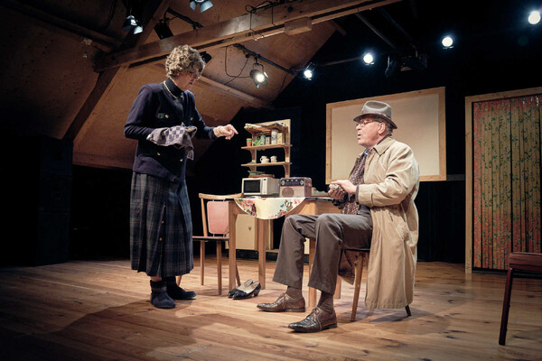 Nieuwe theaterproductie ‘Herfst in Haps’ in Huistheater De Steenakker