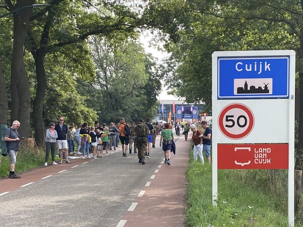 Cuijkse Cindy  wandelt voor de dertigste keer 4Daagse: ‘Ik ben eraan verslaafd geraakt’