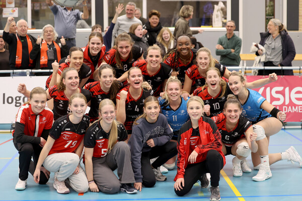 Activia verslaat Peelpush in streekderby