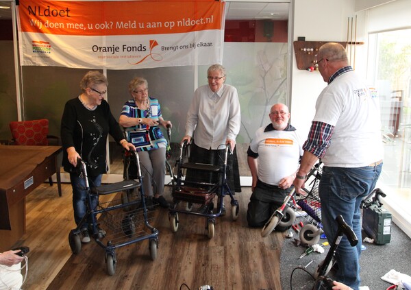Laat uw rolstoel-rollator-scootmobiel controleren