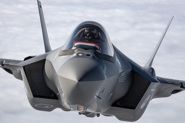 Nederlandse F-35 tijdens een eerdere inzet boven Polen (foto: Defensie.nl)