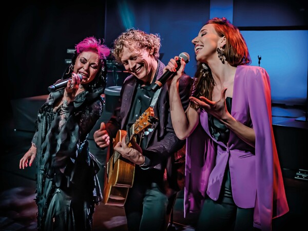 Concert Motel Westcoast brengt eerbetoon aan Fleetwood Mac in Cuijk