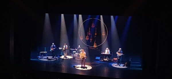 Theatertour Douwe Bob in Cuijk gestart