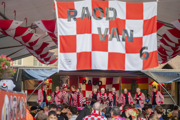 Elfde van de Elfde in Cuijk groeit: 'carnaval vieren in je eigen dorp mooiste wat er is'