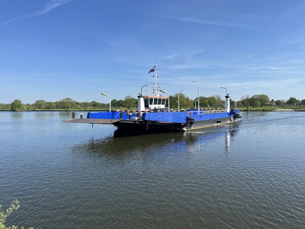 Veerpont Sambeek - Afferden (foto: Gerjan Cluistra)