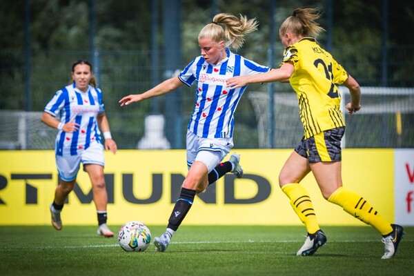 Eef Kerkhof in actie voor SC Heerenveen in een oefenduel met Borussia Dortmund (privéfoto: Eef Kerkhof)