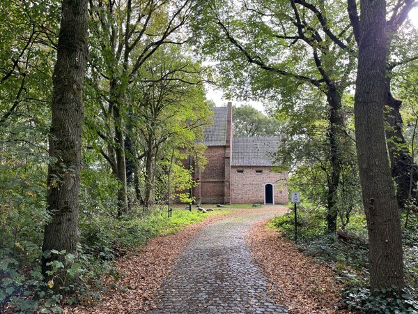 Kapel Onze-Lieve-Vrouw ten Hove, Mill (Foto: Gerjan Cluistra)