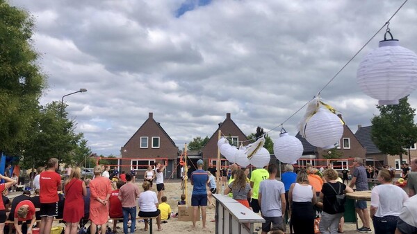 Foto: Dorpsfeest Sambeek
