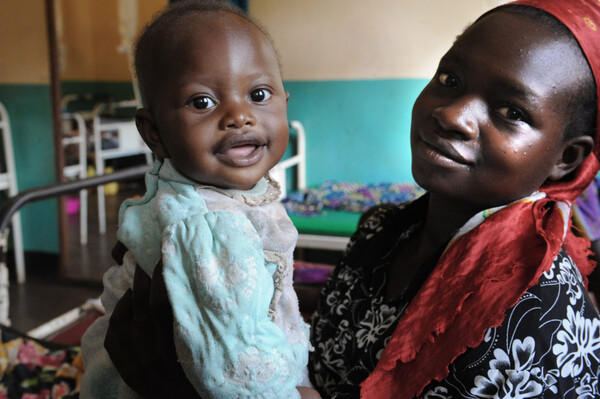 Sam's Kledingactie voor betere moeder- en kindzorg in Ethiopië