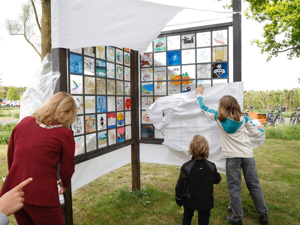 Sint Hubert herdenkt 80 jaar vrijheid met kunstwerk en maaltijd op Bevrijdingsdag