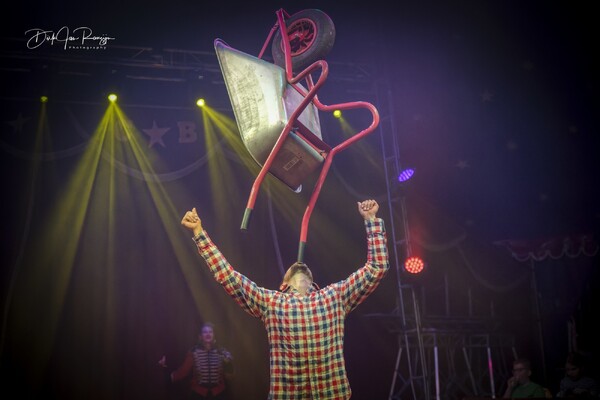 Circus Bossle geeft voorstellingen tijdens Pinksterweekend in Haps