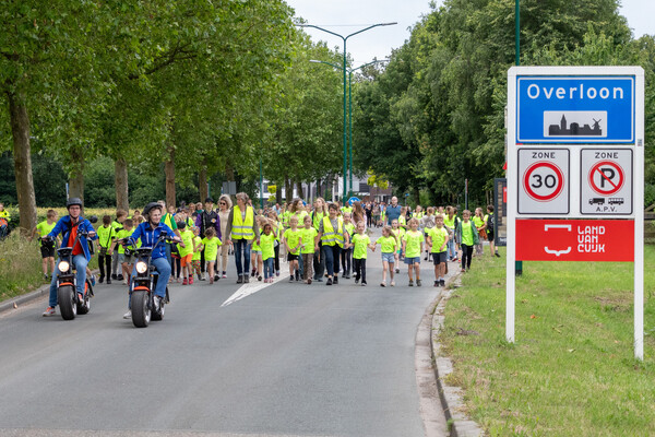 Succesvolle De Lónse 4-Daagse in Overloon ondanks wisselend weer