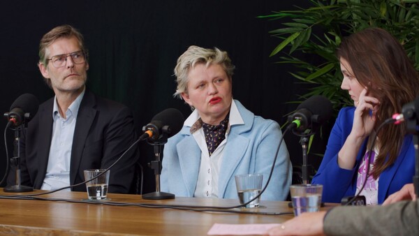  Inspirerende Gesprekken met de prominente Marieke van der Rakt, Janine van Hulstein, en Rinkjan Postma.