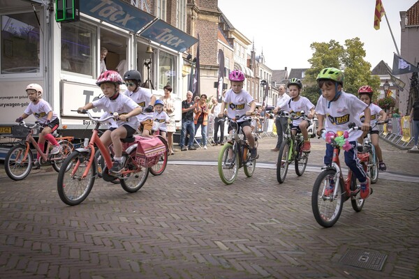 Samen voorbereiden: clinic voor Dikkebandenrace Ronde van Sint Tunnis
