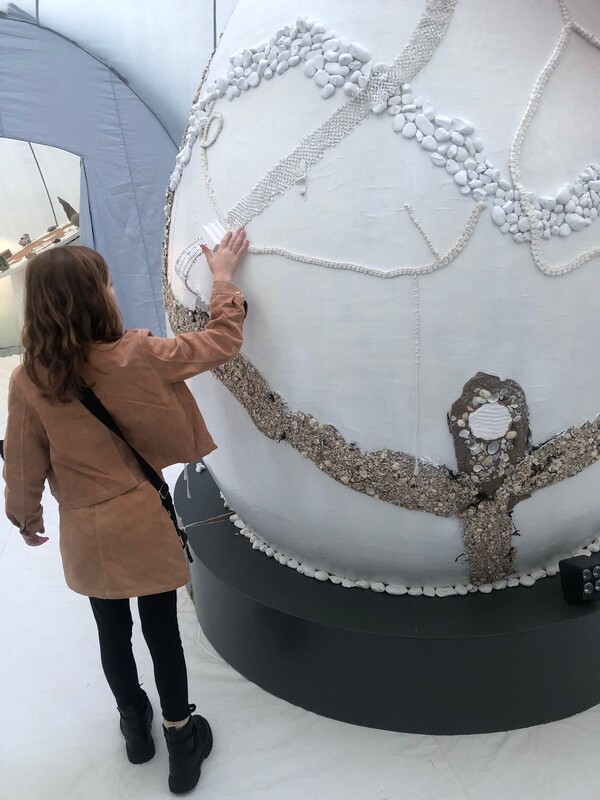 Uniek opblaasbaar museum komt naar Grave met multi-zintuiglijke kunst