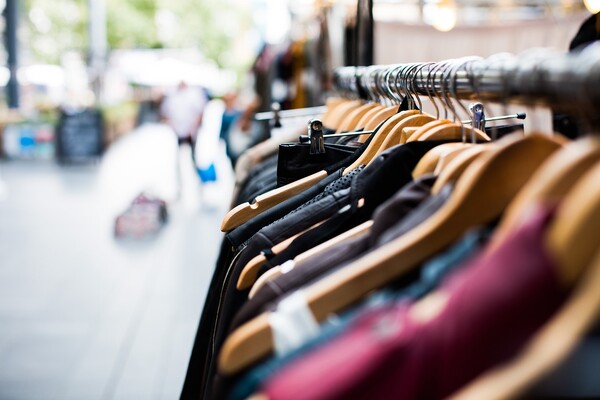 Gratis ophaal service voor oude kleding in Land van Cuijk