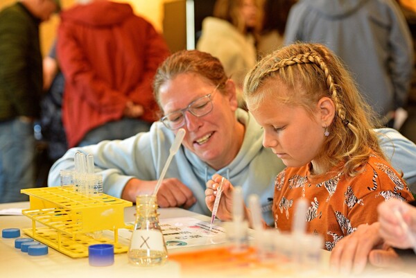 Hotspot Boxmeer biedt kinderen kennismaking met wetenschap en techniek