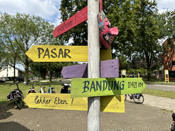 Grave met Pasar Pusaka naar Indische sferen
