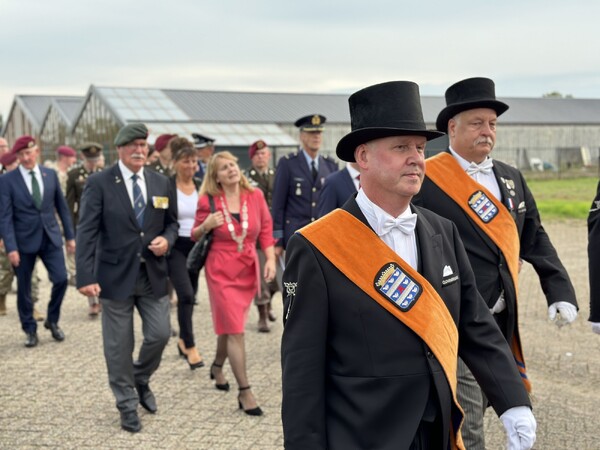 Eerbiedwaardige internationale 79e herdenking Market Garden 
