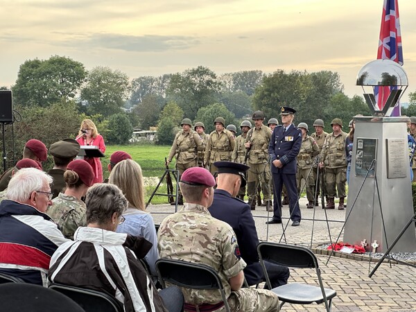 Eerbiedwaardige internationale 79e herdenking Market Garden 