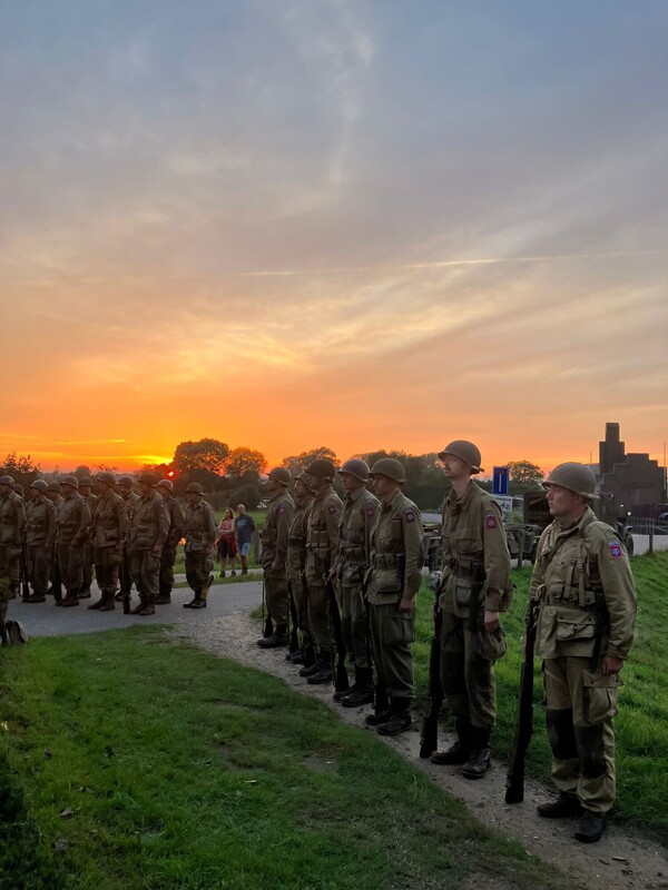 Eerbiedwaardige internationale 79e herdenking Market Garden 
