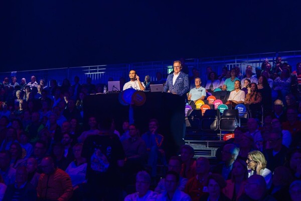 Na Openingsceremonie Special Olympics: Cuijkse DJ Neville Mastail gevraagd voor optreden voor meer dan 40.000 personen
