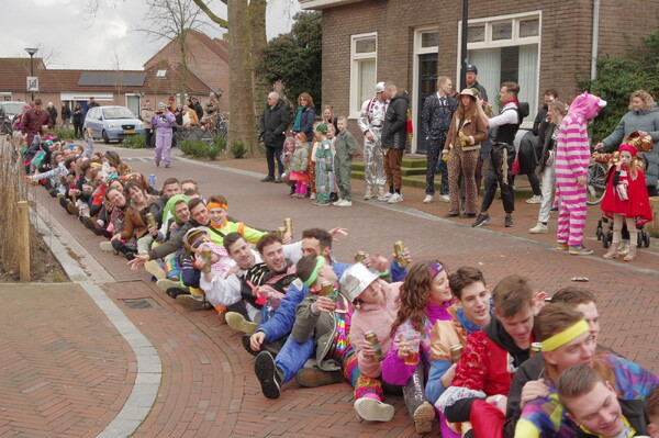Fotoreportage Carnavalsoptocht Mill 11-2-2024