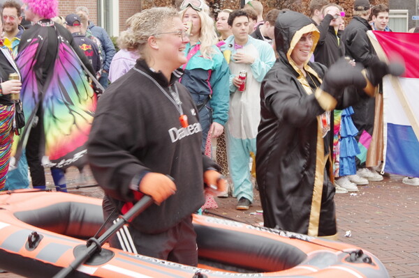 Fotoreportage Carnavalsoptocht Mill 11-2-2024