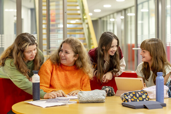 Ouders/verzorgers groep 7 en 8 welkom op de informatieavonden van Merletcollege en Mezzo Scholen
