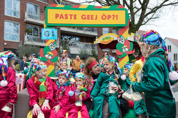 Kleurrijke Carnavalsoptocht in Overloon