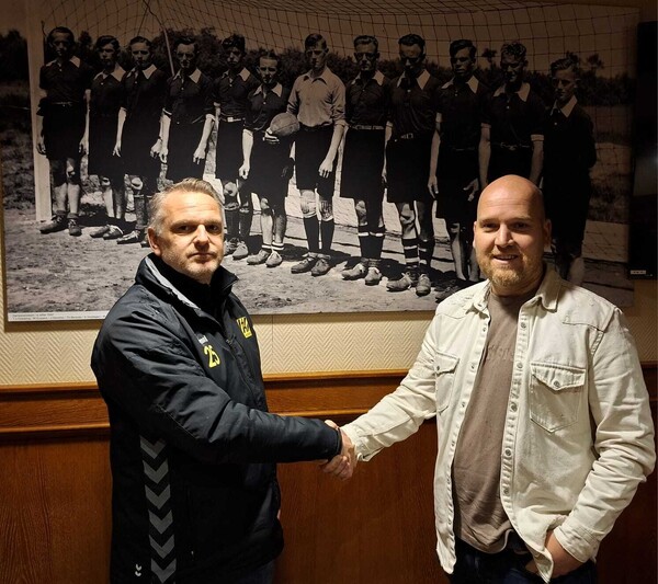 Carlo Raymakers (TD) en Mike van Lokven 