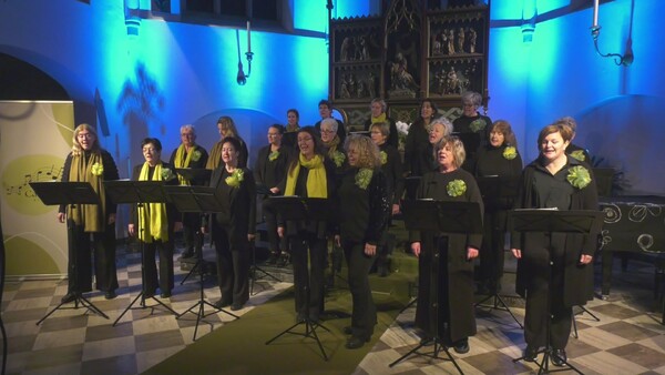 Koor Carminis uit Beugen te zien bij Omroep Land van Cuijk Televisie