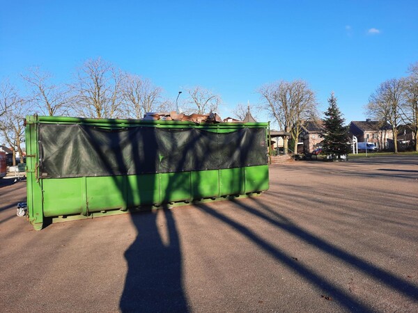 Gemeente verbiedt oudpapierinzameling Wilbertoord, stichting vreest voor voortbestaan