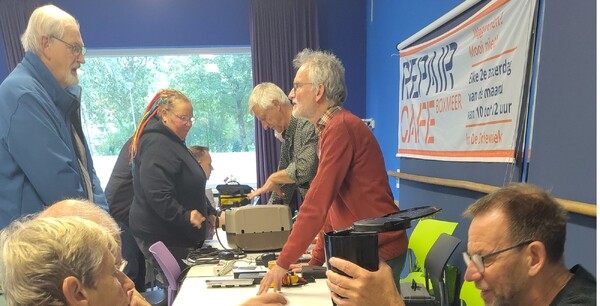 Feestelijke opening Repair Café Boxmeer