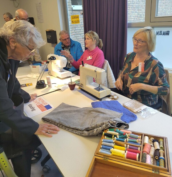 Feestelijke opening Repair Café Boxmeer