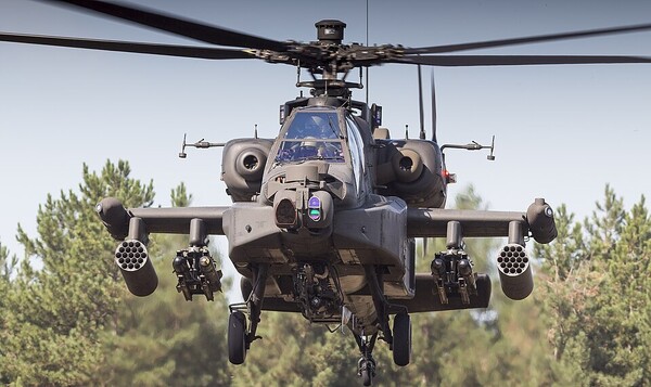 Apache gevechtshelikopter (foto: Nicky Boogaard)