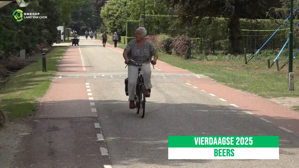 In Beers zit het feest erop. De laatste wandelaars hebben het dorp verlaten.