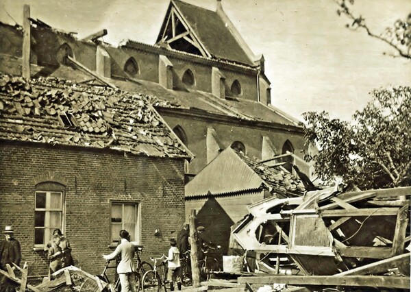 Nieuwe herinneringsplaatsen voor stormramp 1925 en jubileum Heemkundekring Langenboom