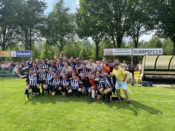 SES Kampioen 4e Klasse H