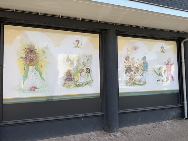 Vaart-tekeningen verlevendigen leegstaande panden in centrum Boxmeer