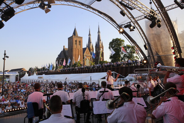 Cuijk viert eigen Vierdaagsefeest, zeven dagen feest zonder bekergedoe