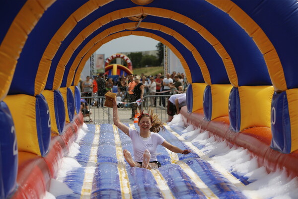 Cuijk viert eigen Vierdaagsefeest, zeven dagen feest zonder bekergedoe
