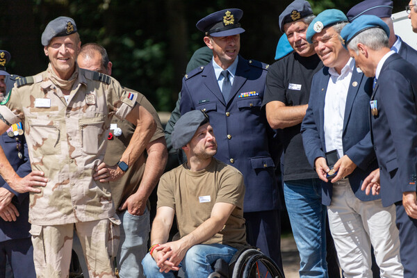 Veteranen Land van Cuijk bijeen tijdens jaarlijkse herdenkingsdag in Overloon