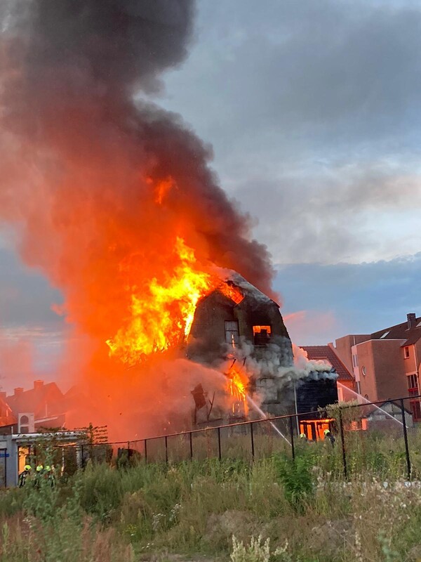 Zeer grote brand in Steenstraat Boxmeer