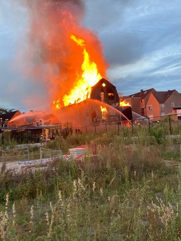 Zeer grote brand in Steenstraat Boxmeer