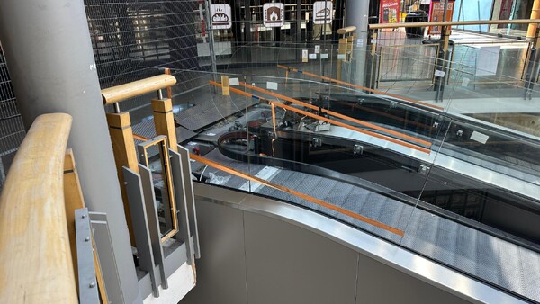 De nieuwe rolbaan wordt eind juni in gebruik genomen – foto's: Robèrt Cooijmans