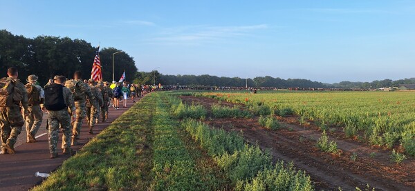 VIDEO: De dag van Groesbeek – Vierdaagsejournaal 2025