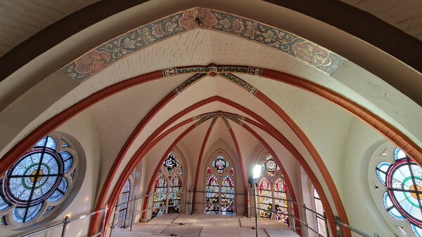 De details komen langzaam weer tevoorschijn (foto: Tom Berkers)