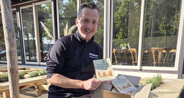 ​Vierlingsbeekse fysiotherapeut schrijft boek over herstel door zachtheid